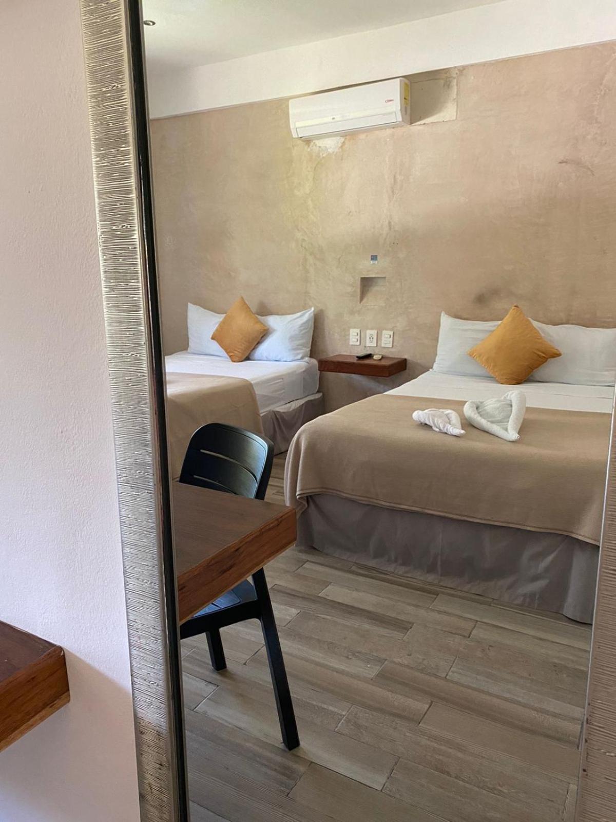 Hotel Pelecanus Suites Holbox Exteriér fotografie