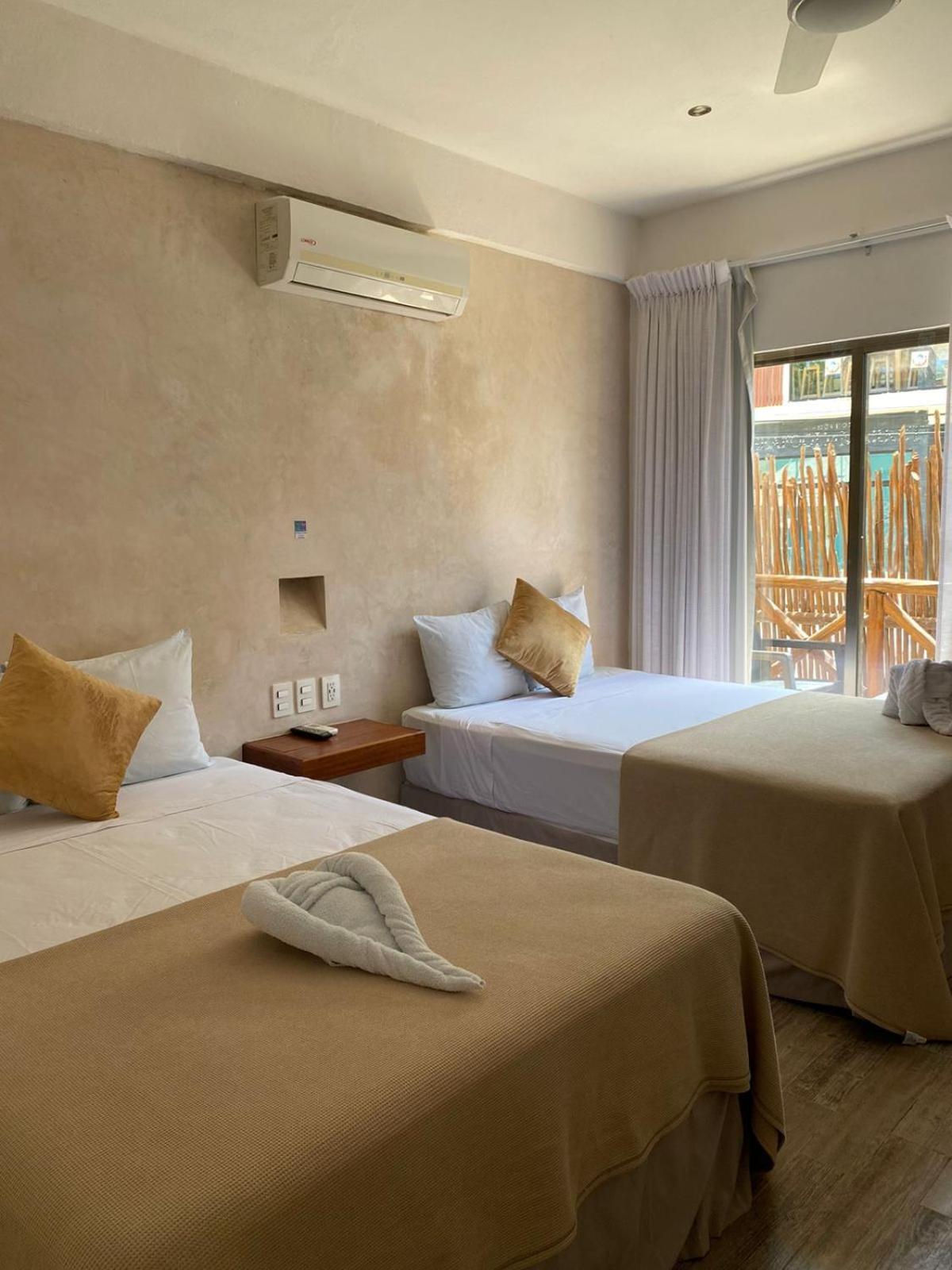 Hotel Pelecanus Suites Holbox Exteriér fotografie